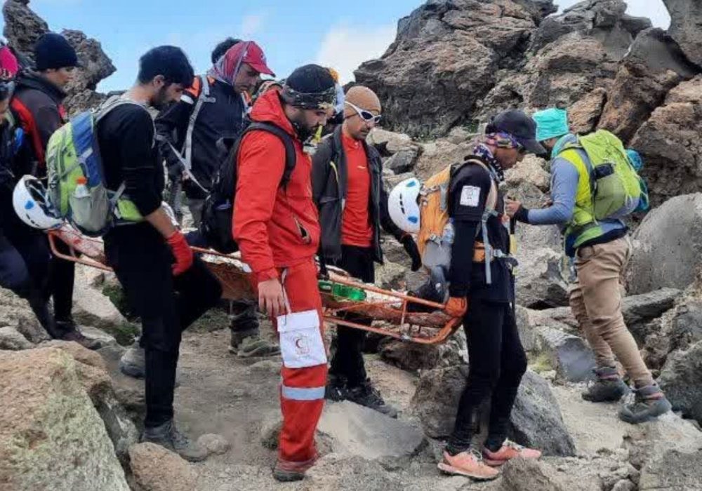 نجات کوهنورد ۵۷ ساله مفقود و مصدوم در ارتفاعات سبلان