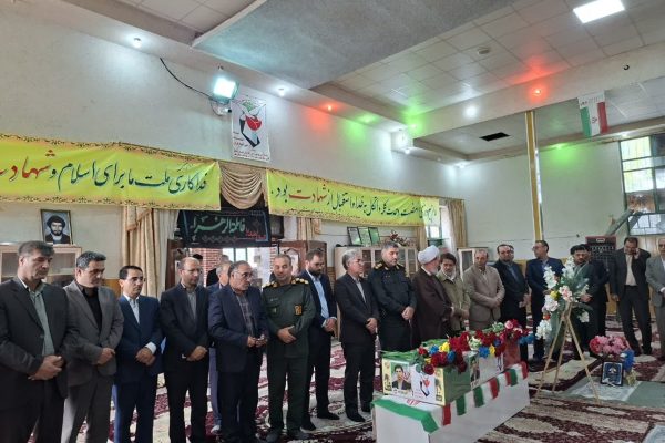 پیکر شهید تازه تفحص‌شده اکبر بابازاده جبدرقی در شهرستان تشییع شد
