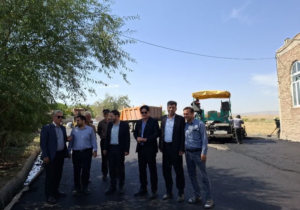 آسفالت‌ریزی ۱۶ هزار مترمربع از معابر روستاهای مشگین‌شهر